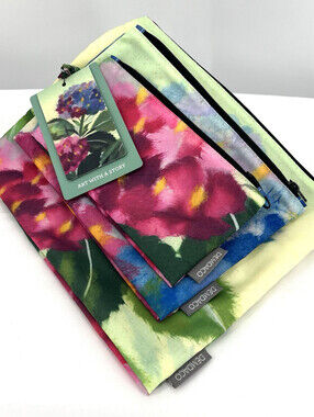Demdaco 3 piece Set Polyester Hydrangea by Midori Art with a story Womens